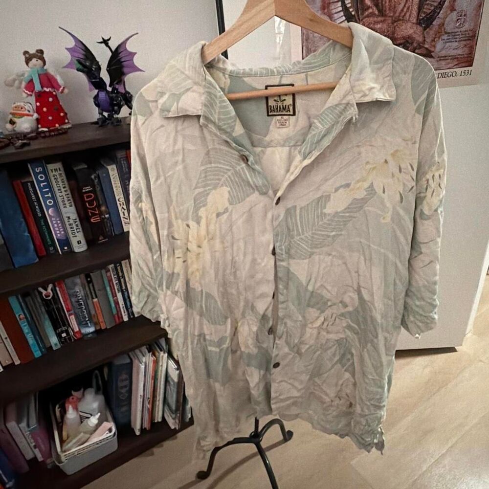 Tommy Bahama 100% Silk Hawaiian Camp Shirt Men's XL